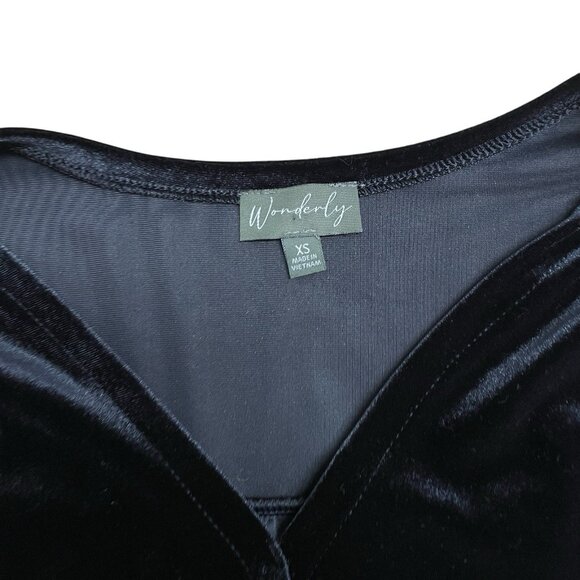 WONDERLY VELVET BLOUSE FAUX WRAP SIZE XS RELAXED FIT HOLIDAY CHIC BLACK CLASSIC - Picture 5 of 8